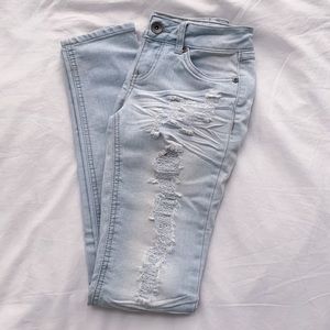 Ripped Low Rise Skinny Jeans